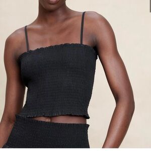 Banana republic cropped smocked top